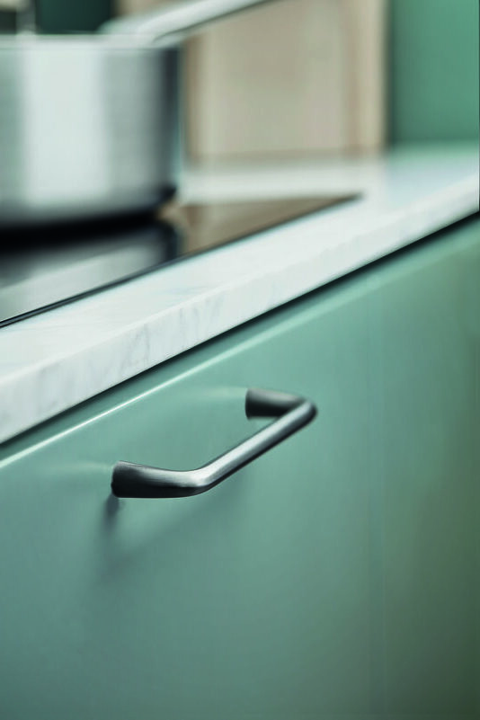 ALMOND Brushed Anthracite