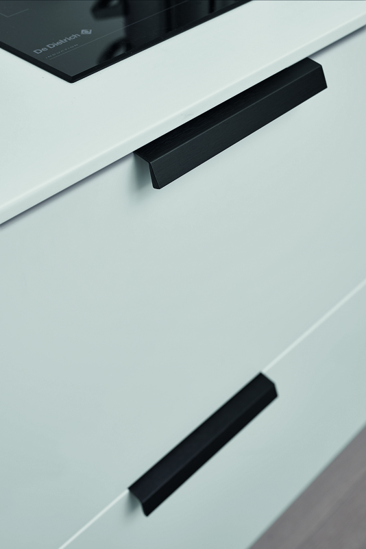 Bench Matte Black Finish