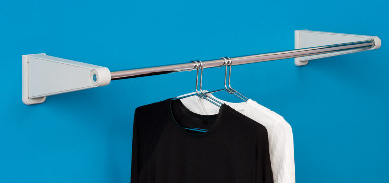HOLDER WITH TELESCOPIC ROD