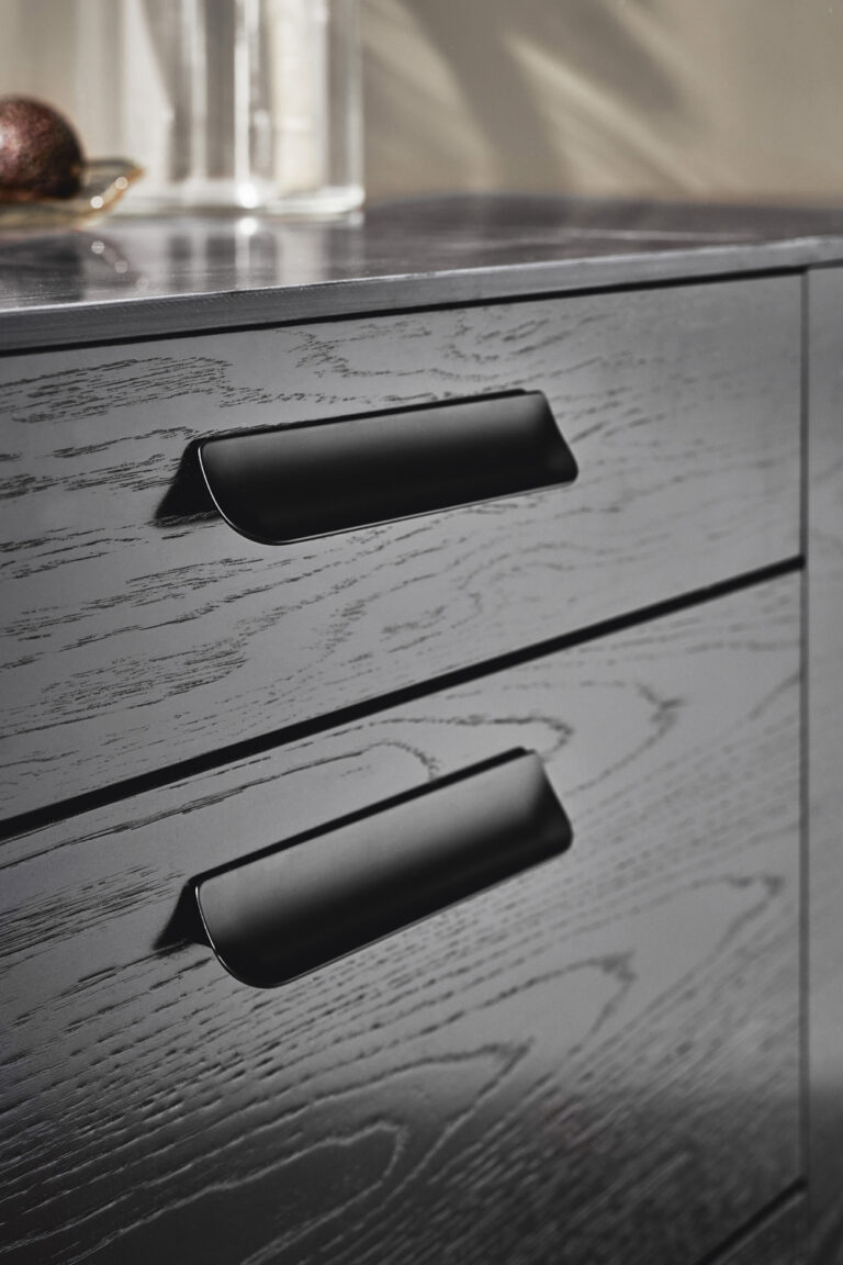 Slope Handle Matte Black Finish