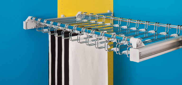 TROUSER RACK FRONTAL (STEEL SUPPORT)