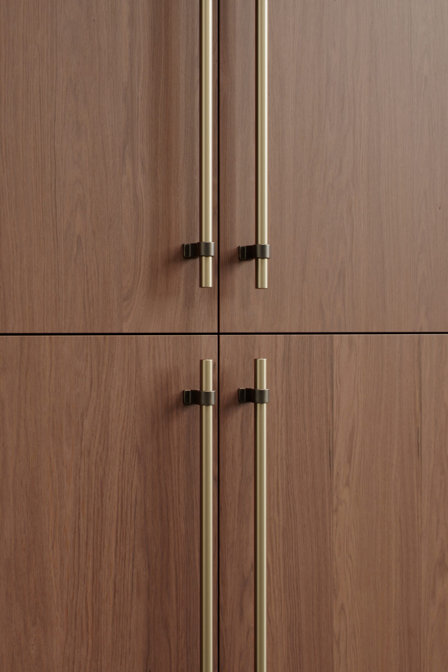 Bond-Antique Brown/Fine Brushed Brass
