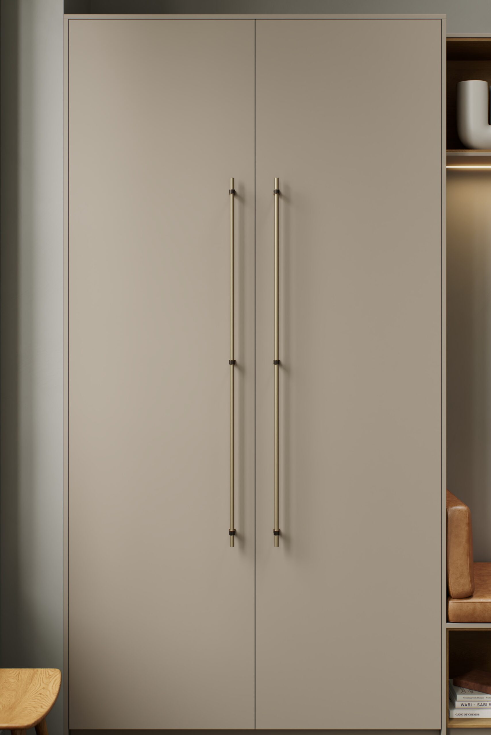 Bond Long-Antique Brown/Fine Brushed Brass